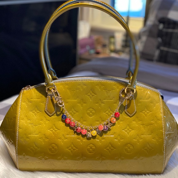 Louis Vuitton Handbags - 💰SOLD - Louis Vuitton Monogram Vernis Sherwood GM